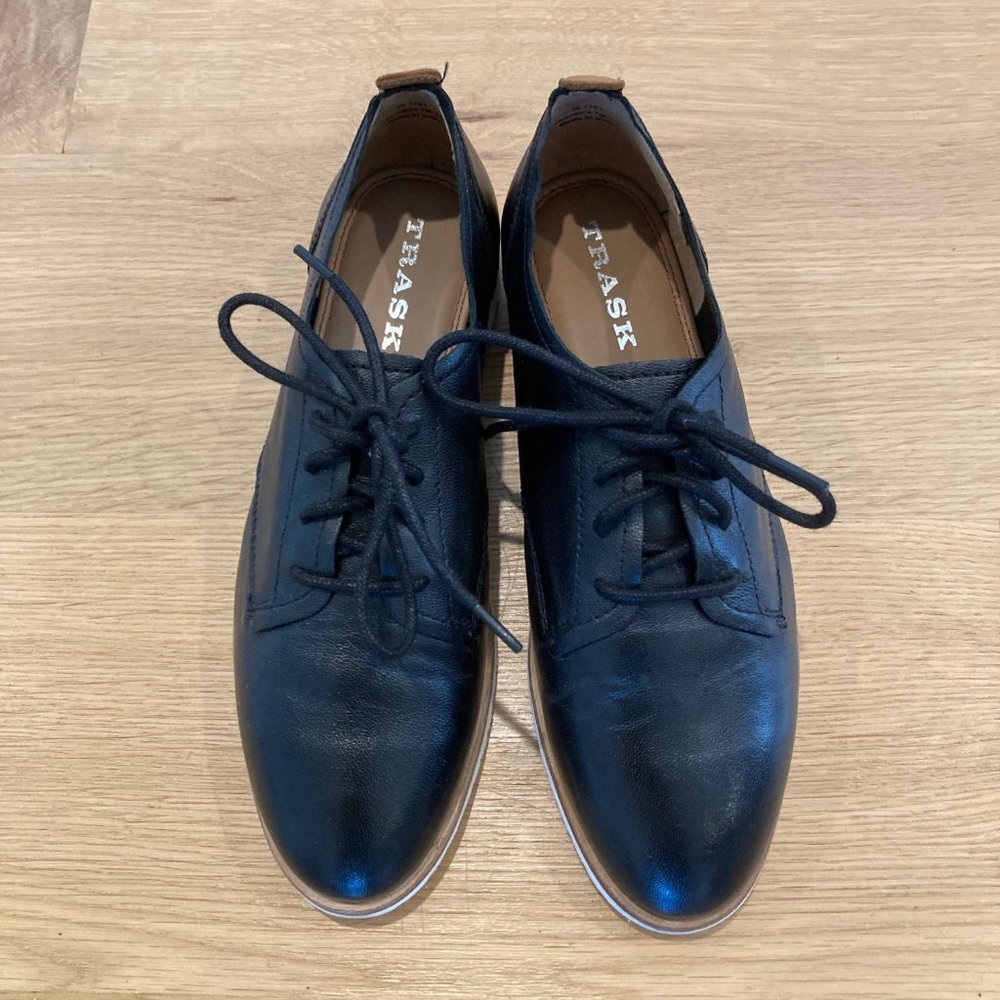 Trask Audrey Lace-Up Leather shoe
